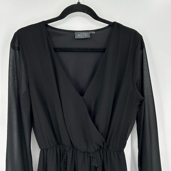 ASTR Black Sheer Long Sleeve Floral Crochet Faux Wrap Romper Size Medium - Picture 4 of 8